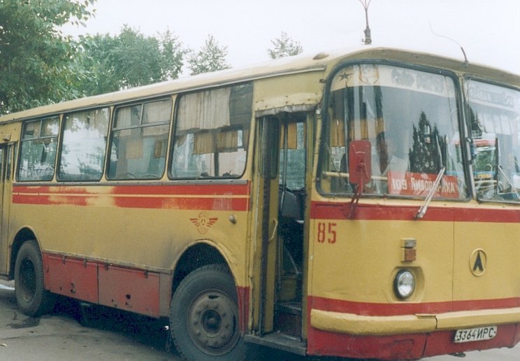 Le bus pour Listvianka